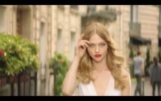 Саша Пивоварова в рекламе Lolita Lempicka Elle L’aime 