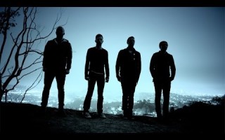 Coldplay представлет видео на композицию Midnight