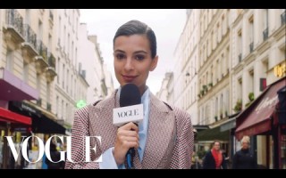 Эмили Ратаковски на неделе моды в Париже