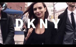 Эмили Ратаковски снялась в новой рекламной кампании DKNY