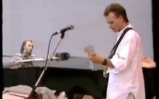 Phil Collins & Sting - Long Long Way To Go (Live Aid 1985)