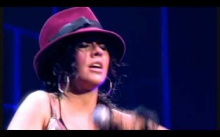 Christina Aguilera - Cruz - Live in the UK HD [PART 9]