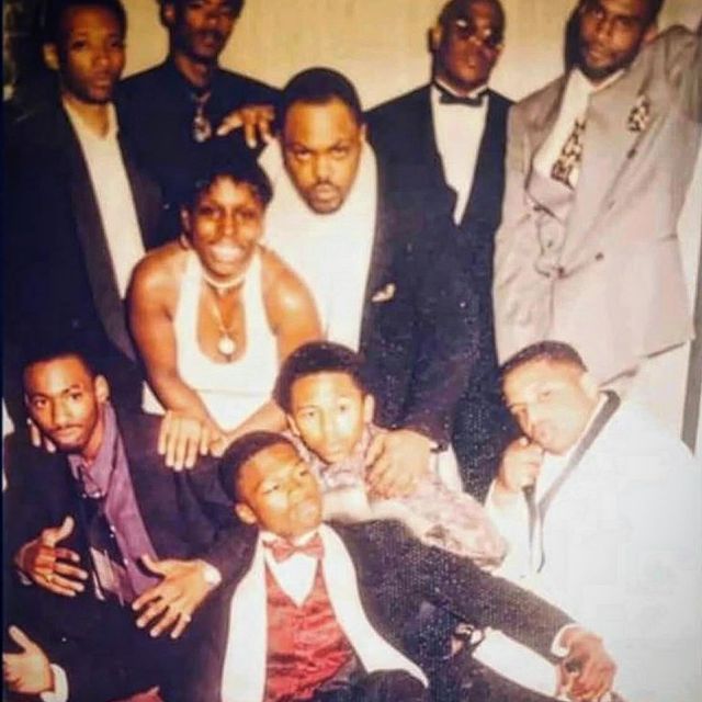 Can you tell I was different my whole life. I’m a front liner, Half the people in this picture dead God bless them. ????????#bransoncognac #lecheminduroi