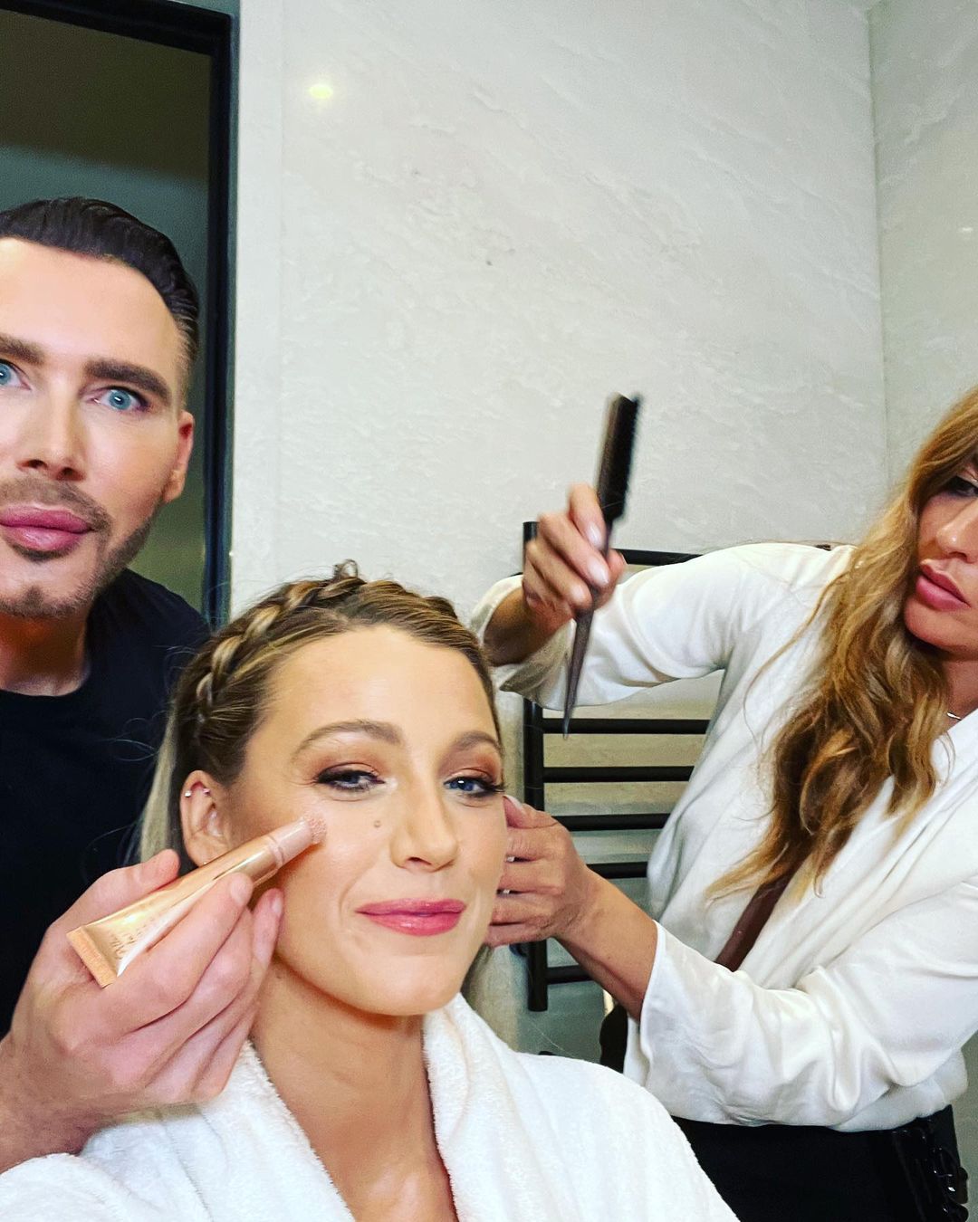 This is my Met glam team @kristoferbuckle and @jennifer_yepez Yes they are gorgeous inside and out. Yes they make me feel gorgeous inside and out. Can’t forget @enamelle who’s not pictured.  I love you three. And thank you @charlottetilbury for the gorgeous makeup. There’s a reason everything you create is the best— because it radiates just like you. Dream Glam Crew all around ✨ #charlottetilburypartner