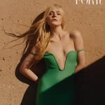 Elle Fanning Instagram Icon