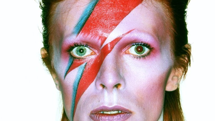 #rp @davidbowie REMINDER: ALADDIN SANE 50th ANNIVERSARY VINYL OUT NOW“He’s outrageous, he screams and he bawls...”The week before its Golden Jubilee, Aladdin Sane is issued today as a limited edition 50th anniversary half-speed mastered LP and a picture disc LP pressed from the same master.This new pressing of ALADDIN SANE was cut on a customised late Neumann VMS80 lathe with fully recapped electronics from 192kHz restored masters of the original master tapes, with no additional processing on transfer. The half-speed was cut by John Webber at AIR Studios.Get it here: https://davidbowie.lnk.to/AladdinSane50 (Link in bio!#AladdinSane50 #BowieForever