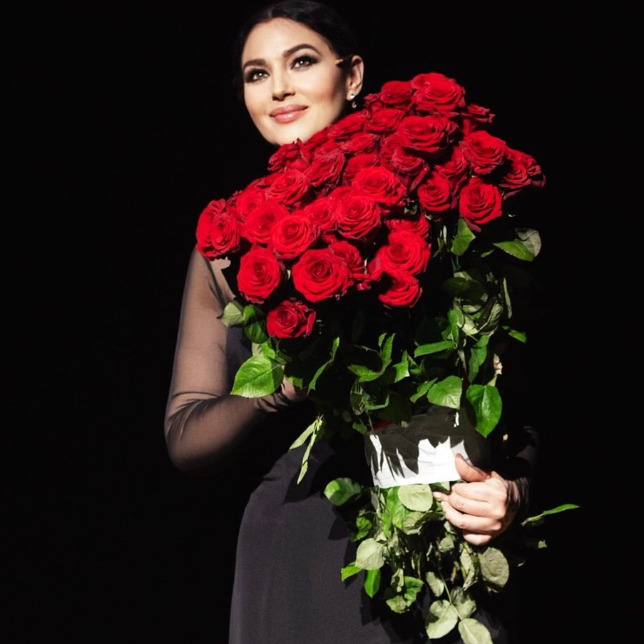 ❤️ I would like to thank with  all my heart the wonderful public, last night at Her Majesty’s Theater for the premiere in London, and in Istanbul last week at Zorlu Performance center, for “Maria Callas Letters & Memoirs “ Directed by @tomvolf 
Photo @raphph 

#monicabellucci#mariacallas#lettersandmemoirs#director#tomvolf#thankyou#public#london#istanbul