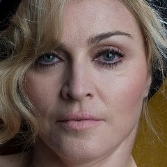 Фото Мадонны для рекламы Louis Vuitton без ретуши