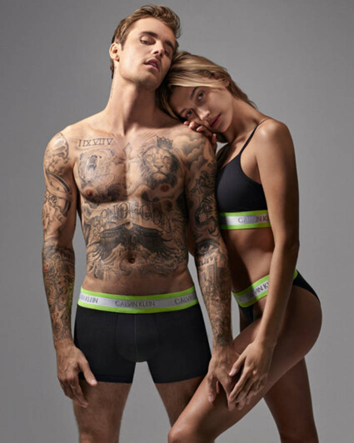 Джастин Бибер и Хейли Болдуин  в рекламе Calvin Klein